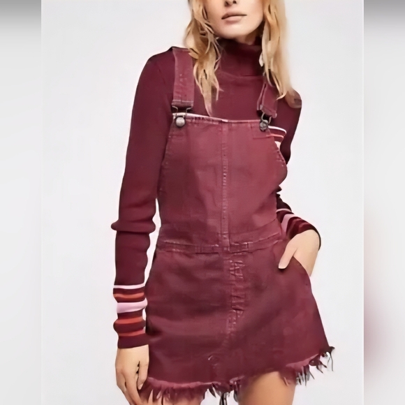 Free People Dresses & Skirts - Free People  Mini Dress with Fitted Silhouette